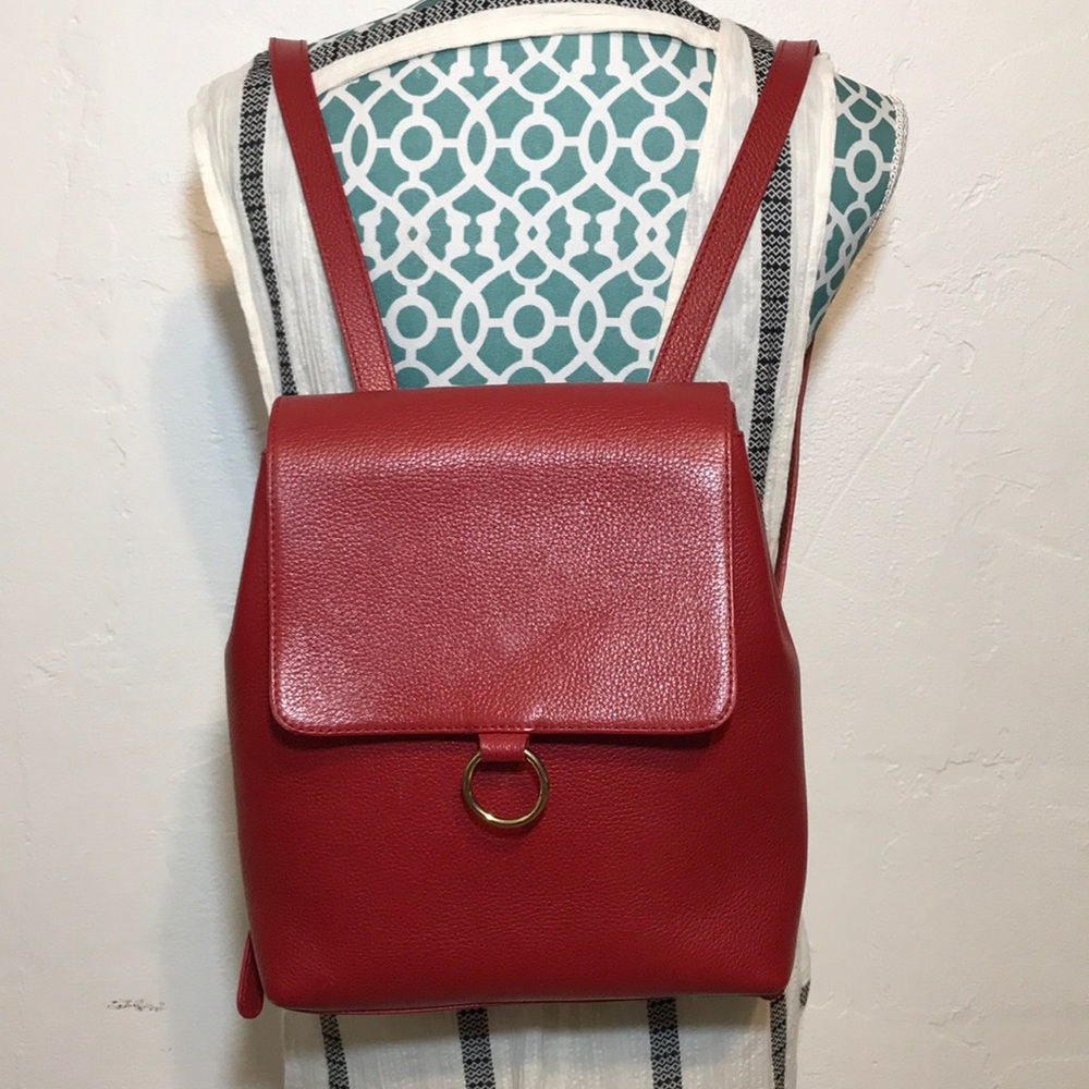 Lulu‘s Red Structured Chic Incantation Red Leather Backpack Bag Purse
